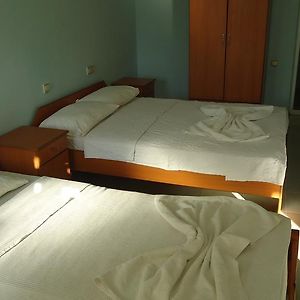 Standard Familien-Zimmer mit zwei Einzelbetten